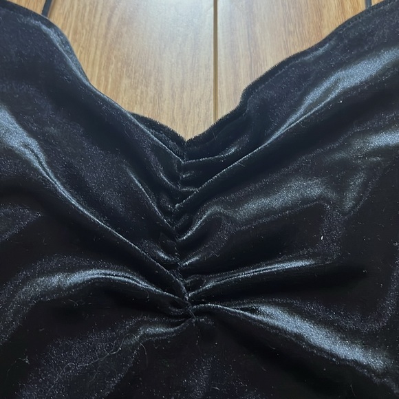 Garage cropped cami - Picture 2 of 4